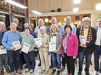 Mitglieder des ATS, die dem Verein seit 40 Jahren die Treue halten.