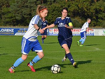 Der TSV Brand (in weiß) feierte in der Bezirksoberliga einen 7:2-Sieg beim SV Sulzkirchen. TSV Brand