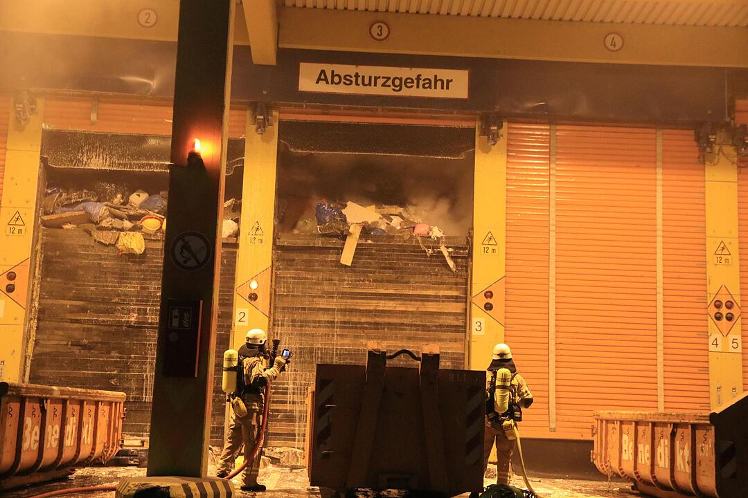 Bamberger Müllheizkraftwerk: Tonnen von Müll geraten am Dienstag in Brand