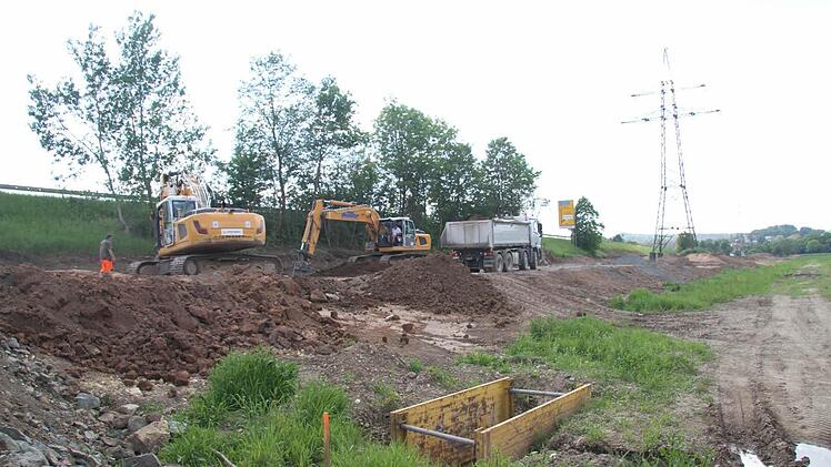 Die gesamte Maßnahme kostet zwölf Millionen Euro.