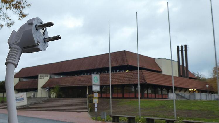 Wie viel energetisches Einsparpotenzial steckt in der Adam-Riesel-Halle?  Foto: Markus Drossel