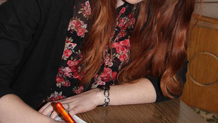 Lisa Schor studiert Politikwissenschaften in Bamberg und übt als Kandidatin auch die Praxis.Fotos:Ralf Kestel