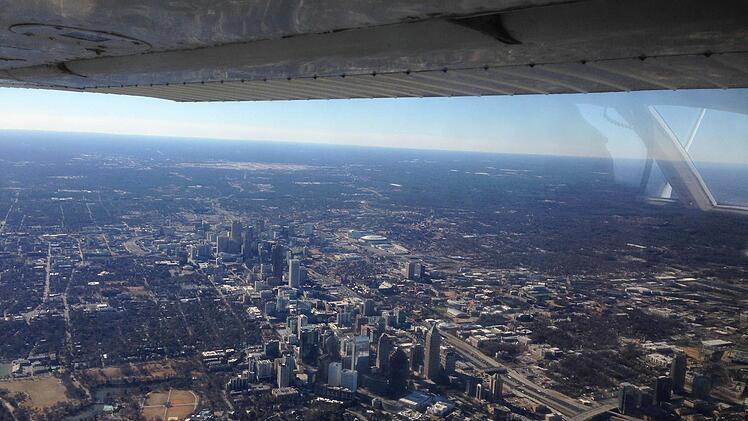 Die Rundreise beginnt in Atlanta.
