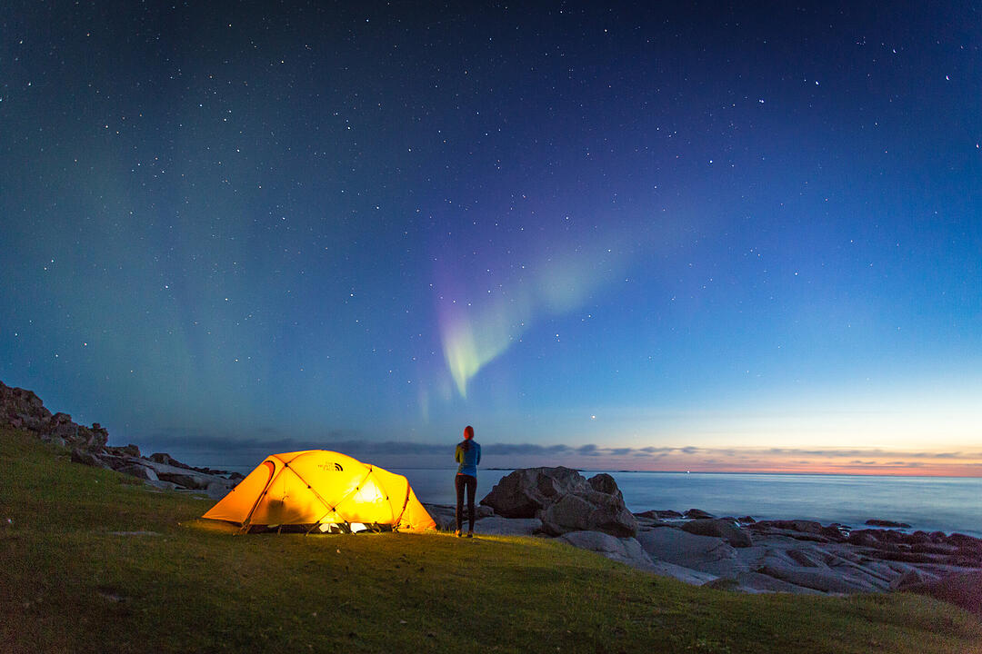 Camping in Norway - Northern lights Uttakleiv Lofoten