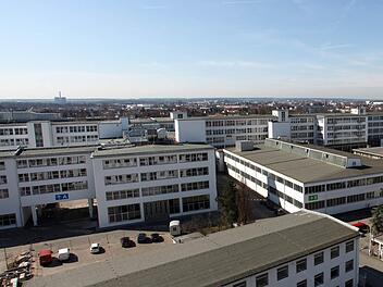 Blick über ein Teil des Geländes des ehemaligen Elektrogeräte-Herstellers AEG in Nürnberg. Foto: Daniel Karmann/dpa