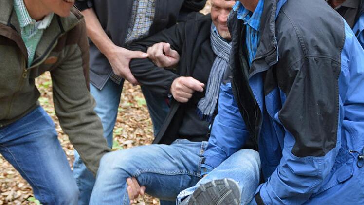 Bürgermeister Karlheinz Kickuth wird gestaucht.  Foto: Annette Warmuth