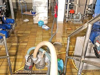 Wasserschaden im Technikraum des Freibads Foto: Stadt Hallstadt