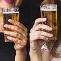 Die Forschungsgruppe der FAU Erlangen-Nürnberg hat bestätigt, dass Bier eine Medizin für eine geschädigte Leber sein könnte.