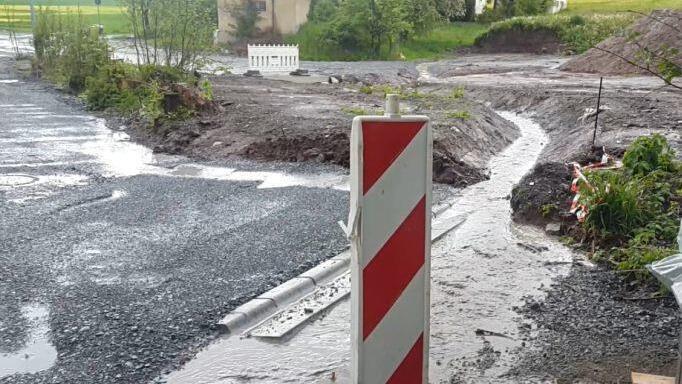 Die Familie Schieber befürchtet, dass durch die Veränderungen am Tiefenbach ...