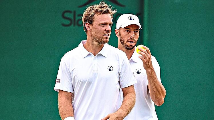 Stehen in Wimbledon im Achtelfinale: Kevin Krawietz (vorne) und Tim P&uuml;tz. J&uuml;rgen Hasenkopf