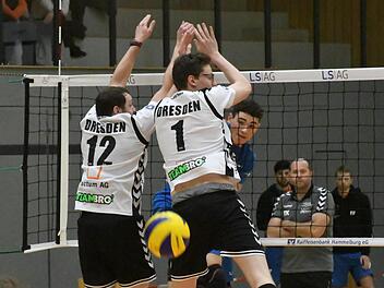 Kawumm: Hammelburgs Lorenz Karlitzek lässt dem Dresdner Block keine Chance. Foto: Hopf