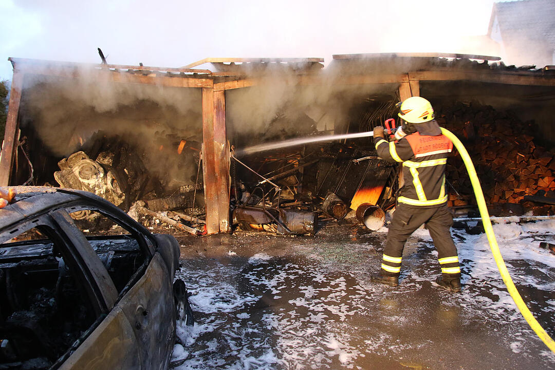 Garagenbrand in Rödental II