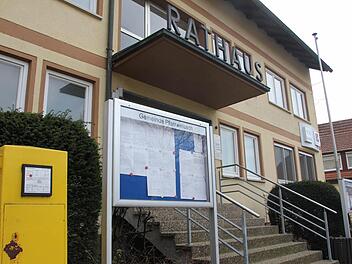 Wer zieht als neuer Chef ins Pfarrweisacher Rathaus ein?