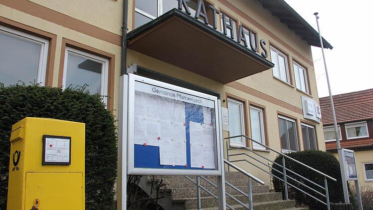 Wer zieht als neuer Chef ins Pfarrweisacher Rathaus ein?