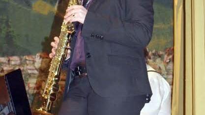 Auf dem Sopransaxofon spielte Kathrin Stumpf erstmals das Solo "Eleni".