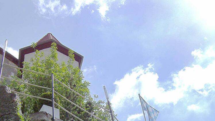 Die Hiltpoltsteiner Burg Fotos: Petra Malbrich