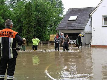 In der Höchstadter Badgasse am Aischufer stand das Wasser am höchsten. Foto: Andreas Dorsch