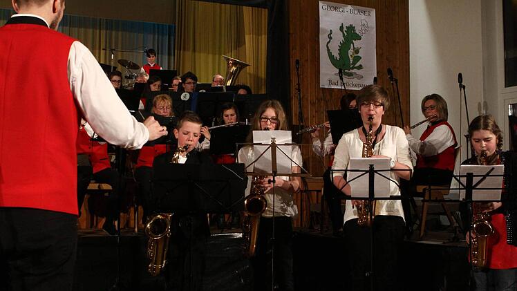Der Saxophonnachwuchs der Georgis, links Raphael Spahn. Foto: Thomas Dill