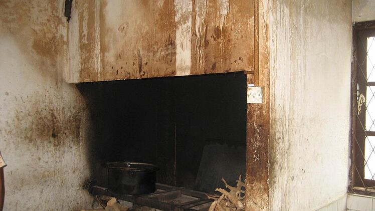 ... - die Küche im Mädchenheim braucht dringend eine Sanierung.