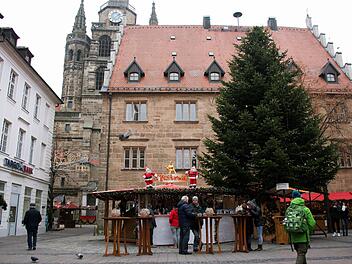 Nach dem Anschlag auf einen Weihnachtsmarkt in Berlin ist das Sicherheitskonzept f&uuml;r den Weihnachtsmarkt in Ansbach &uuml;berpr&uuml;ft worden. Foto:&nbsp;Gioia Forster/dpa