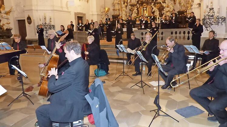 Wunderbare Stimmen, begnadete Instrumentalisten und die Basilika als würdevoller Rahmen: Die Balthasar-Neumann-Musiktage begeisterten die Zuhörer in Gößweinstein. Fotos: Thomas Weichert