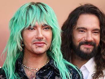 "Wir k&ouml;nnen uns ganz schlecht konzentrieren", verr&auml;t Tom Kaulitz (rechts), als sein Bruder Bill vom ARD-Krimi-Dinner erz&auml;hlt.