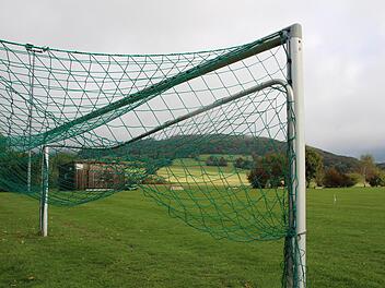 Trübe Aussichten: Beim SV Geroda treten alle drei Vorsitzende von ihren Ämtern zurück. Nachfolger  sind nicht in Sicht. Foto: Marion Eckert