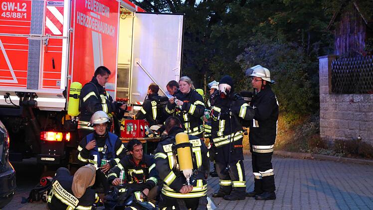 Feuerwehr-Großalarm in Steinbach Foto: Andreas Brandl