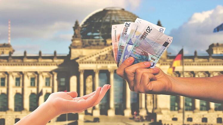 Energiepauschale 2022: Wer bekommt den 300-Euro-Bonus - und wer geht leer aus