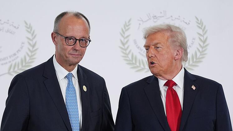 "Er versucht es nicht mit Unterwerfung": Friedrich Merz (links) wei&szlig; Donald Trump offenbar zu nehmen.