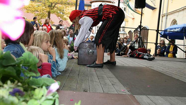 Impressionen aus 25 Jahren Family-Fun-Festival. Foto: Archiv