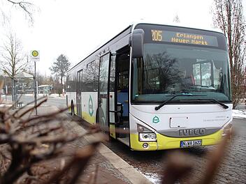 Kreis Erlangen-Höchstadt: Schulbusse der Linie 205 fahren ab Montag früher - wegen Baustelle in Adelsdorf Kreis Erlangen-Höchstadt: Schulbusse der Linie 205 fahren ab Montag früher - wegen Baustelle in Adelsdorf