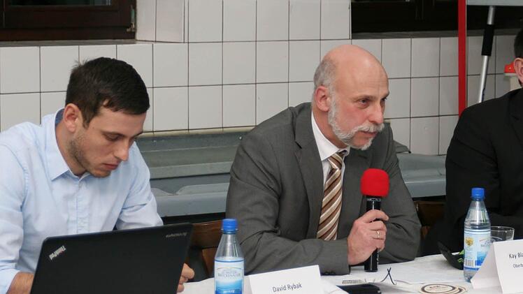 Oberbürgermeister Kay Blankenburg gab Auskunft. Foto: Vogel