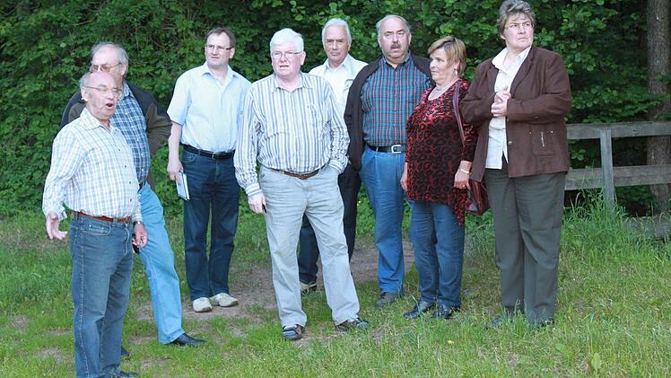 Die CSU-Vorstandschaft auf der Zelt-Wiese.