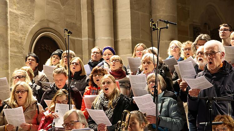 Nacht der Lichter: Taiz&eacute;-Ges&auml;nge im Bamberger Dom
