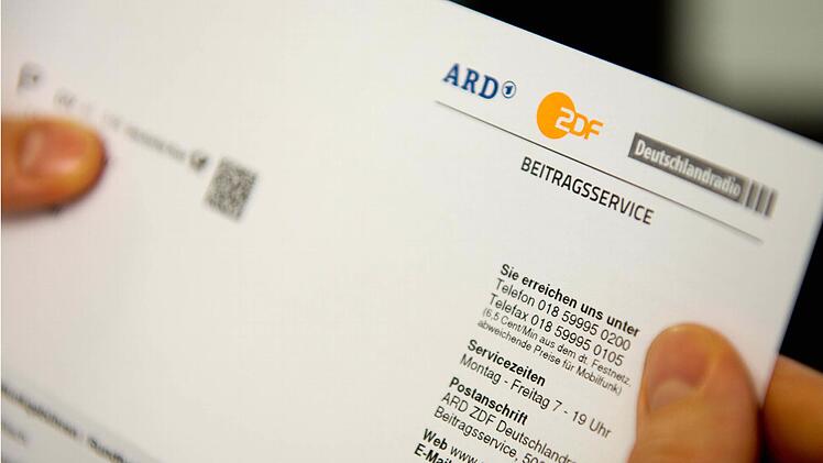 Post vom Beitragsservice: Bei vielen Deutschen landet dieser Brief sofort im Müll. Foto: Maurizio Gambarini/dpa