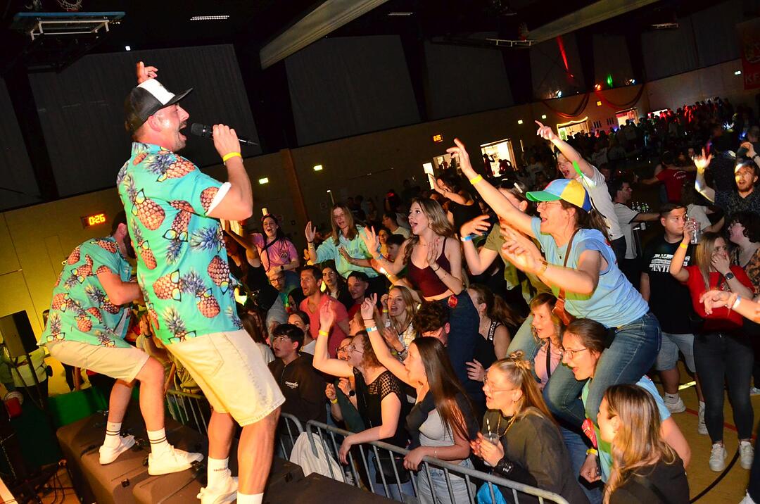 MALLE PARTY mit DJ Ratzi