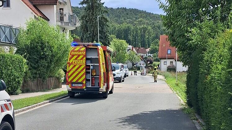 Bubenreuth: Gasaustritt sorgt f&uuml;r Gro&szlig;einsatz - Anwohner evakuiert
