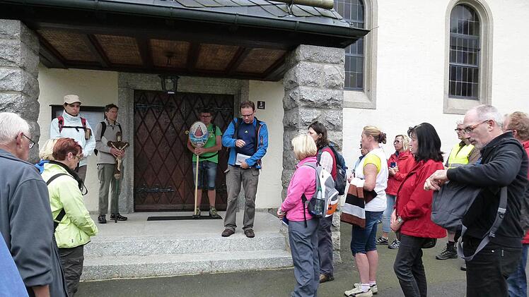 Ankunft der Wallfahrer in Röslau mit Andacht Foto: privat