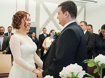 Janet Müller-Zimmer und Markus Zimmer genossen bei ihrer Hochzeit das Flair der Festung.privat