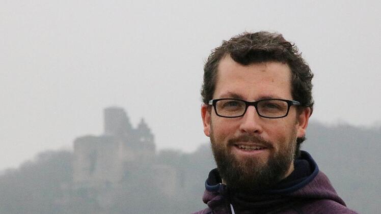 Leander Vierheilig macht sich aktuell als Erlebnispädagoge selbstständig, die fachliche Grundlage dafür holte er sich am Volkersberg. Beim Fachtag kommende Woche stellt er ein Praxisprojekt für Familien vor. Foto: Ralf Ruppert