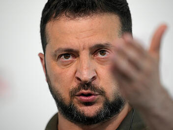 Selenskyj bei Münchner Sicherheitskonferenz Selenskyj bei Münchner Sicherheitskonferenz