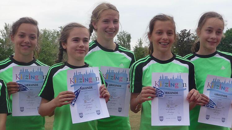 Die Mannschaftswertung der U14 gewann der TV/DJK Hammelburg mit (von links): Jule Betz, Hanna Schmitt, Elisa Eich, Lilian Heid, Anna Lukaschewitsch. Foto: Heiko Schmitt