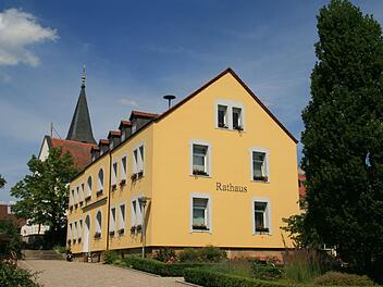 Das Rathaus in Oberhaid.  Fotos: PR