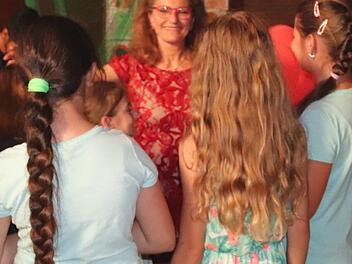 So hat sich Gudrun Boss immer wohlgefühlt: inmitten ihrer Schüler. Foto: Johanna Blum