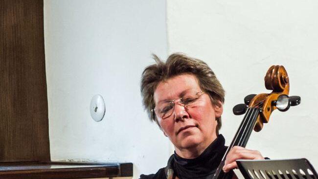 Impressionen vom ersten Kammerkonzert im Saal des Coburger Rathauses: Renate Kubisch.Foto: Jochen Berger