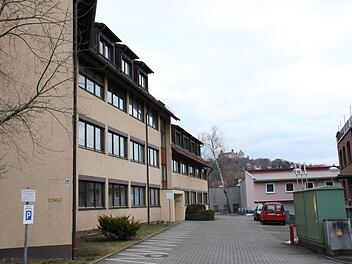 In der Raststraße sollen ab Sommer Asylbewerber unterkommen. Foto: Simone Bastian