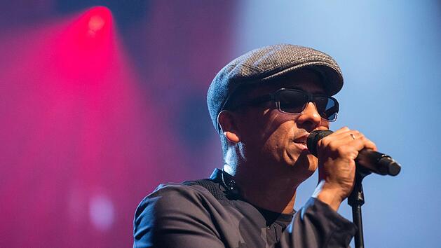 Am 14. August 2020 darf sich Oberfranken auf ein ganz besonderes Event freuen: An diesem Tag gibt Soulsänger Xavier Naidoo ein Open-Air-Konzert auf dem Hofer Volksfestplatz. Foto: Alexandra Wey/KEYSTONE/dpa