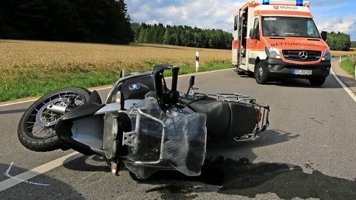Ohne Fremdeinwikung verlor der Motorradfahrer die Gewalt über seine Maschine.  Foto: News/5