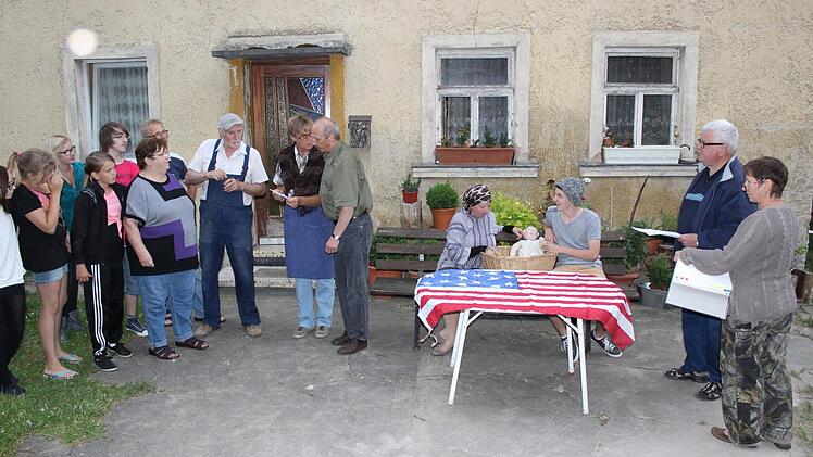 Die Laienschauspieler aus Unterleinleiter befinden sich in der heißen Probenphase. Fotos: fra-press
